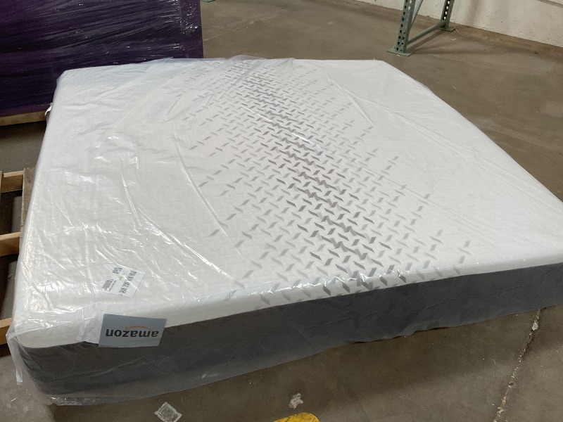 Photo 1 of **DIRTY FROM TRANSPORT **nectar 5.0 premiere 13 inch foam mattress king