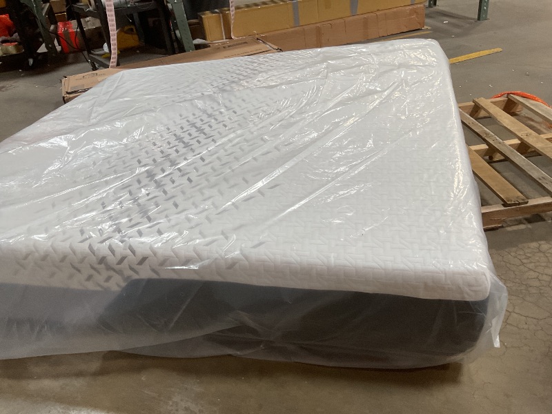 Photo 1 of **DIRTY FROM TRANSPORT **nectar 5.0 premiere 13 inch foam mattress king