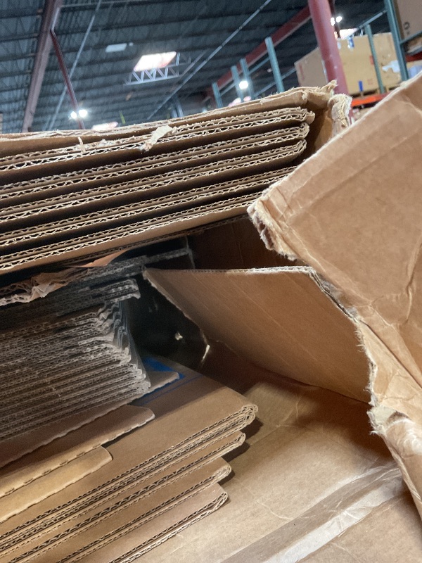 Photo 1 of Bankers Box Classic Moving Box 30 Pack Kit, Reinforced Handles, Tape-Free Assembly, Box with Lid, 20 Small 5 Medium and 5 Large Boxes (7716501)