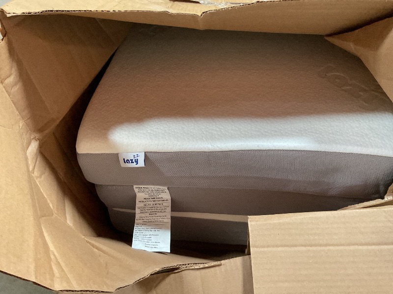 Photo 1 of **DIRTY FROM TRANSPORT **Folding Mattress, 4 Inch Memory Foam Tri-fold with Breathable Bamboo Fiber Fabric Cover, Foldable Floor Mattress Guest Bed for Camping, Road Trip, Twin
