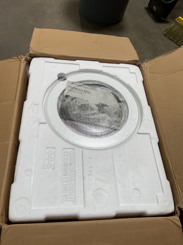 Photo 1 of *PICTURE ONLY USED AS REFERENCE/ EXACT MODEL MAY VARY* SAMSUNG 1.9 cu. ft. Countertop Microwave with Sensor Cooking, Matte Black Stainless Steel, MS19DG8500MTAA