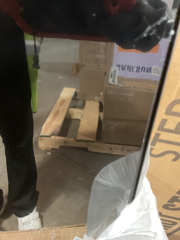 Photo 1 of **MAJOR DAMAGE. SELLING FOR PARTS**Samsung 43-Inch Class Crystal UHD U8000F 4K Smart TV (2025 Model) Endless Free Content, Crystal Processor 4K, MetalStream Design, Knox Security, Alexa Built-in
