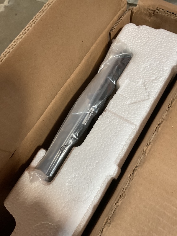 Photo 1 of **MAJOR DAMAGE SELLING FOR PARTS**SAMSUNG 55-Inch Class Crystal UHD U8000F 4K Smart TV (2025 Model) Endless Free Content, Crystal Processor 4K, MetalStream Design, Knox Security, Compatible with Alexa