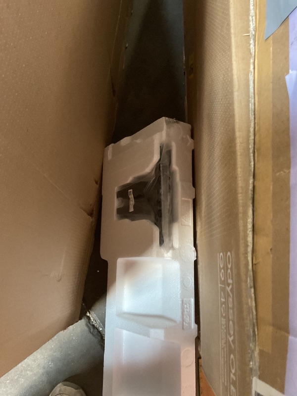 Photo 1 of **MAJOR DAMAGE. SELLING FOR PARTS**Samsung 50-Inch Class Crystal UHD U8000F 4K Smart TV (2025 Model) Endless Free Content, Crystal Processor 4K, MetalStream Design, Knox Security, Alexa Built-in
