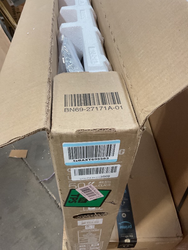 Photo 1 of **MAJOR DAMAGE. SELLING FOR PARTS. MISSING POWER CORD **Samsung 50-Inch Class Crystal UHD U8000F 4K Smart TV (2025 Model) Endless Free Content, Crystal Processor 4K, MetalStream Design, Knox Security, Alexa Built-in