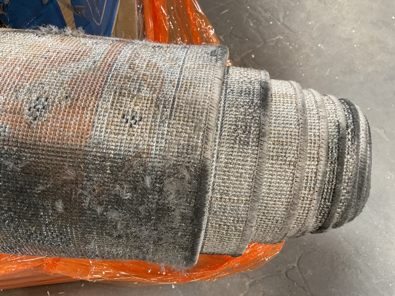 Photo 1 of **HAS A RIP** Loloi II Jocelyn 10 x 13 (ft) Loomed Polypropylene Sand / Multi Rectangular Indoor Distressed/Overdyed Oriental Area rug