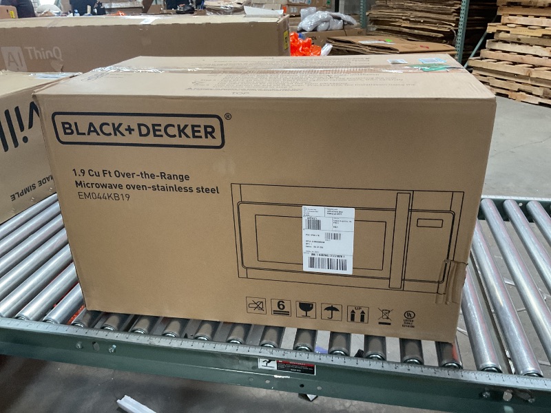 Photo 1 of BLACK+DECKER EM044KB19 Over The Range Microwave Oven with One Touch, 1000 Watts, 400 CFM and Sensor Cooking, OTR 1.9 Cu.ft
