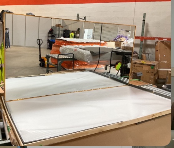 Photo 1 of LFT HUIMEI2Y Full Length Mirror