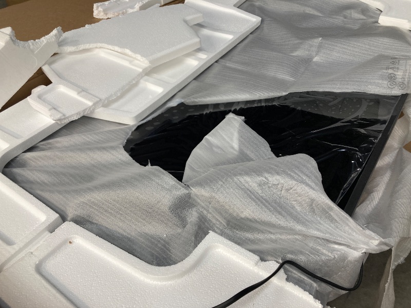 Photo 1 of ***PARTS ONLY/BROKEN SCREEN***SAMSUNG 65-Inch Class Crystal UHD U8000F 4K Smart TV (2025 Model) Endless Free Content, Crystal Processor 4K, MetalStream Design, Knox Security, Alexa Built-in
