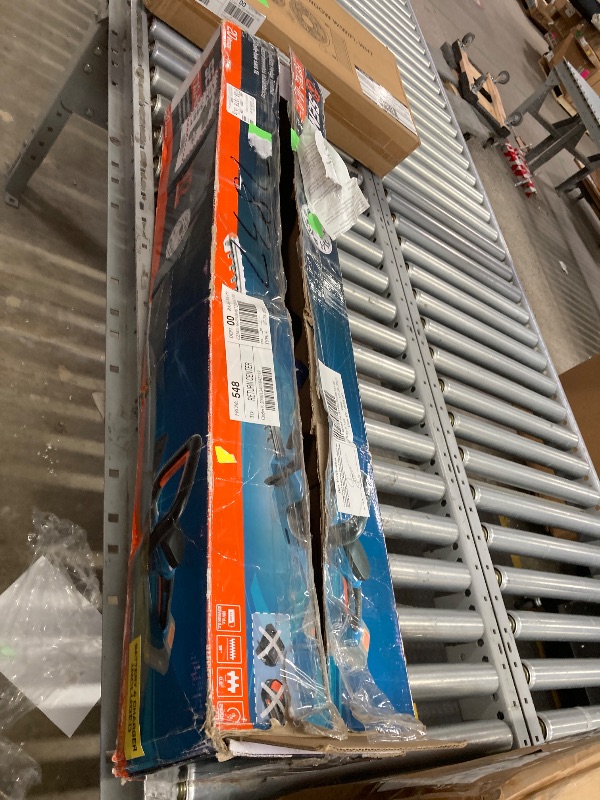 Photo 1 of **HANDLE NEEDS TO BE ATTACHED**SENIX 20V Max* 18-Inch Cordless Hedge Trimmer with 2.0Ah Battery & Charger Included, Dual-Action and Double-Sided 3/4" Cutting Capacity, HTX2-M
