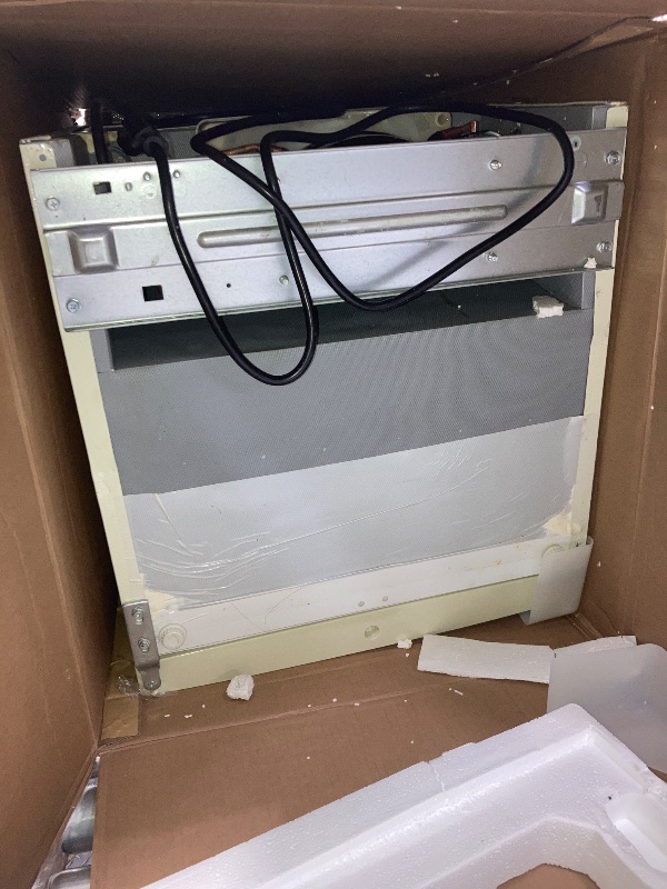 Photo 1 of ***MAYBE PARTS ONLY***
FRIGIDAIRE EFR840-Cream EFR840 Retro Mini Fridge with Freezer & Side Bottle Opener-Small 2 Door Refrigerator for Office Bar or College Dorm Room-3.1 Cu Ft – 19”"D x 20.5" W x 33.5" H (Cream)