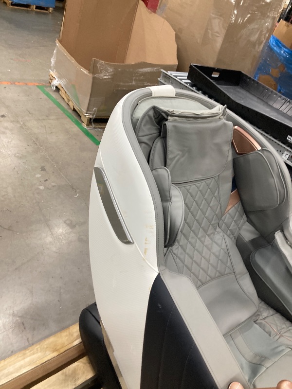 Photo 1 of ***ITEM DOES NOT WORK***Luxury Massage Chair