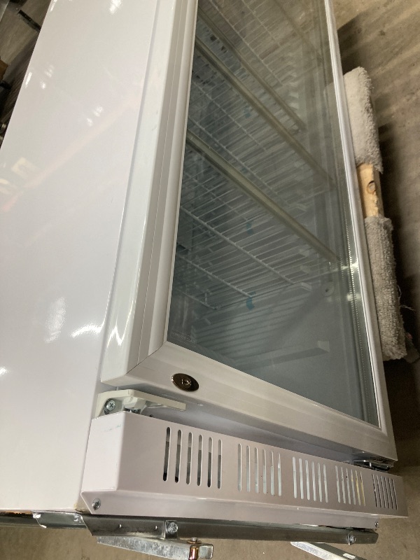 Photo 1 of Beverage-Air MT12-1W Marketeer Glass Door Merchandiser - White - 9 Cu. Ft.
