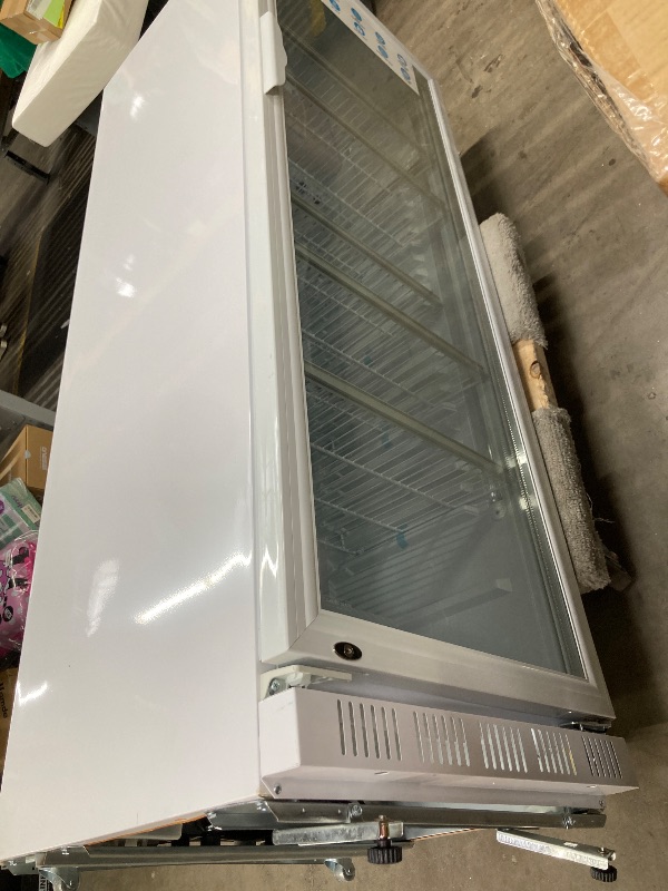 Photo 1 of Beverage-Air MT12-1W Marketeer Glass Door Merchandiser - White - 9 Cu. Ft.