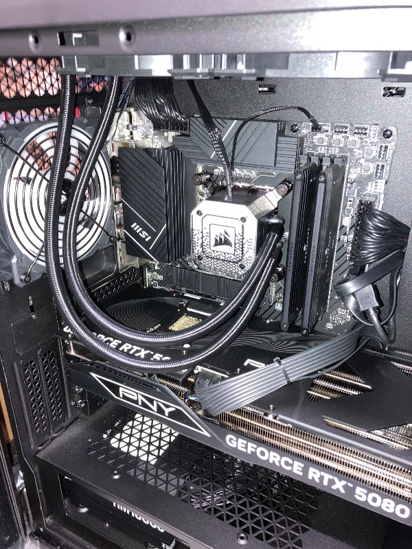 Photo 1 of Corsair Vengeance i8200 Gaming PC – Liquid Cooled Intel® Core™ i9 14900KF CPU – NVIDIA GeForce RTX 5080 GPU – 64GB Dominator Titanium RGB DDR5 Memory – 2TB+2TB M.2 SSD – Black