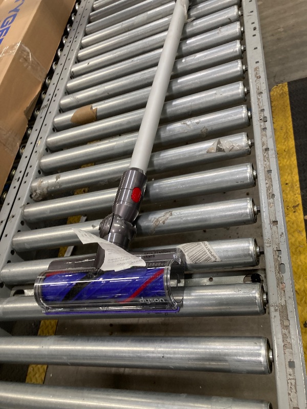 Photo 1 of **PARTS ONLY/ONLY BOTTOM/NO MOTOR**Dyson V11 Origin Cordless Vacuum