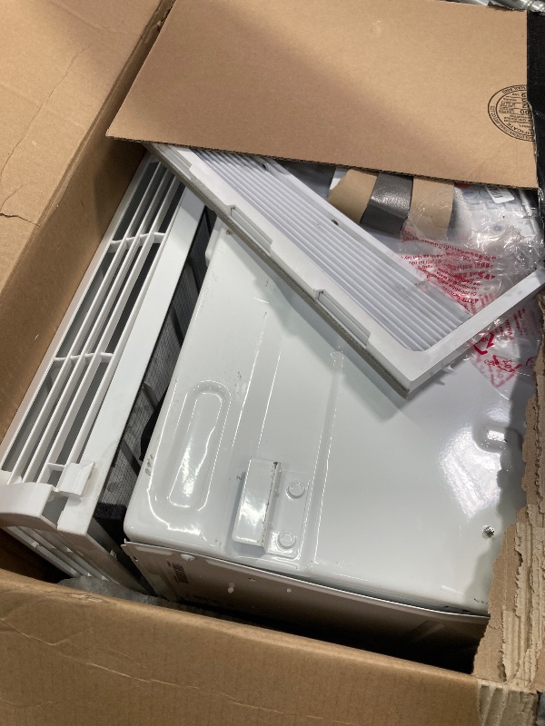 Photo 1 of ***PARTS ONLY***
LG 6,000 BTU Dual Inverter Smart Window Air Conditioner, 115V, Cools 250 Sq. Ft., Ultra Quiet Operation, Up to 35% More Energy Savings, ENERGY STAR®, works with LG ThinQ, Amazon Alexa and Hey Google