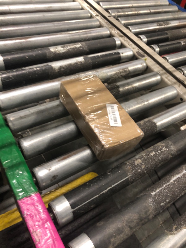 Photo 1 of 18 Pack Matte Black Door Hinges 3.5 x 3.5 Inch Interior 3 1/2 Inch Door Hinges for Doors Rounded 5/8" Radius Corners Flat Iron Hinge 3 ½"x 3 ½" Door Hardware Controls