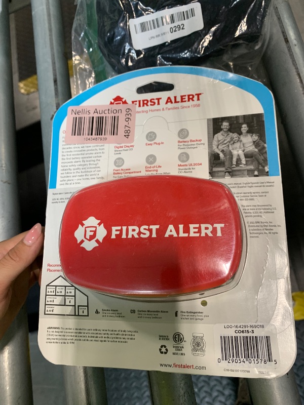 Photo 1 of FIRST ALERT Dual-Power Plug-In Carbon Monoxide Detector with Battery Backup and Digital Display, CO615 , White, Pack of 3