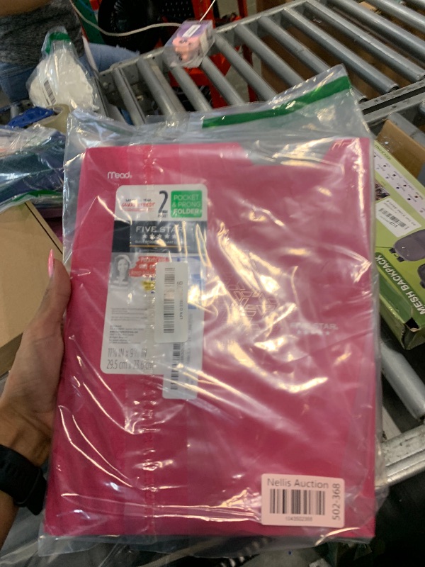 Photo 1 of Five Star 2-Pocket Folder, Stay-Put Folder, Plastic Colored Folders with Pockets & Prong Fasteners for 3-Ring Binders, For Home School Supplies & Home Office, 11” x 8-1/2”, Pink (72105)     