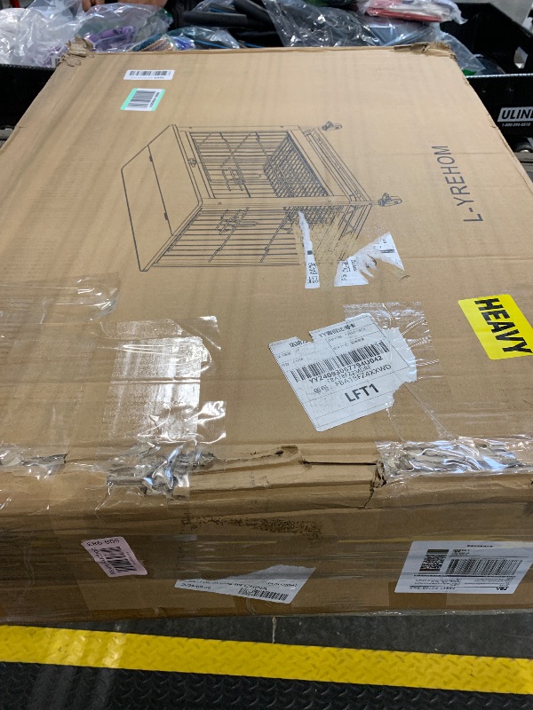 Photo 1 of ** similar image, size L***Explore Land 42 inches Dog Crate Cover with Top Panel Non-Toxic Inodorous Polyester Friendly for Dogs (Black)