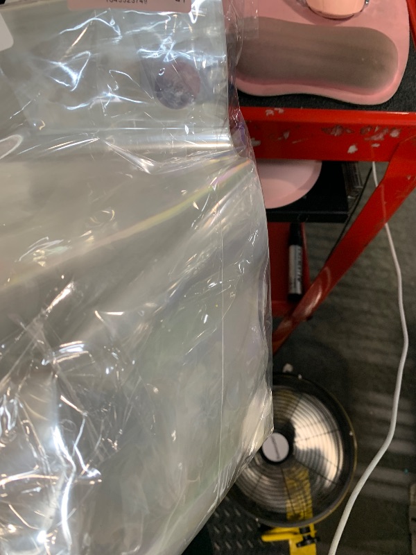 Photo 1 of 100 pcs Clear 7" x 10" Self Seal Cello Cellophane Bags Resealable Poly Bags 2.8 mils for Cookie, Candy, Gift Bakery, Prints, Photos, Cards , Party