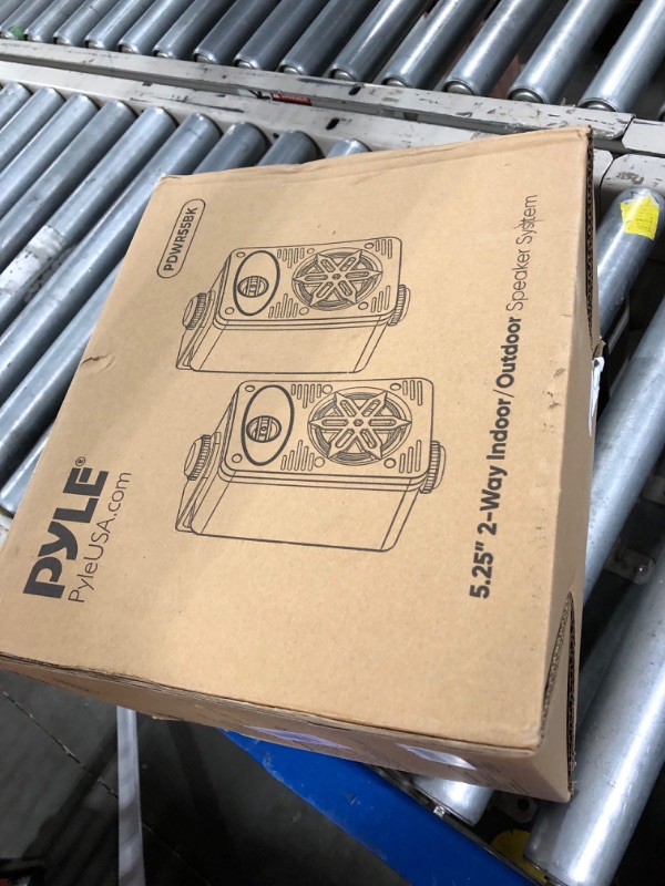Photo 1 of ***PARTS ONLY***PyleUsa Indoor Outdoor Speakers Pair - 500 Watt Dual Waterproof 5.25” 2-Way Full Range Speaker System w/ 1/2” High Compliance Polymer Tweeter - in-Home, Boat, Marine, Deck, Patio, Poolside (Black)