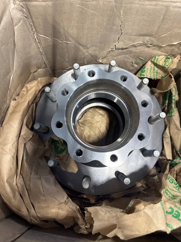 Photo 1 of *** SIMILAR PRODUCT ***Motorcraft - Hub Asy - Wheel (P) (HUB319)