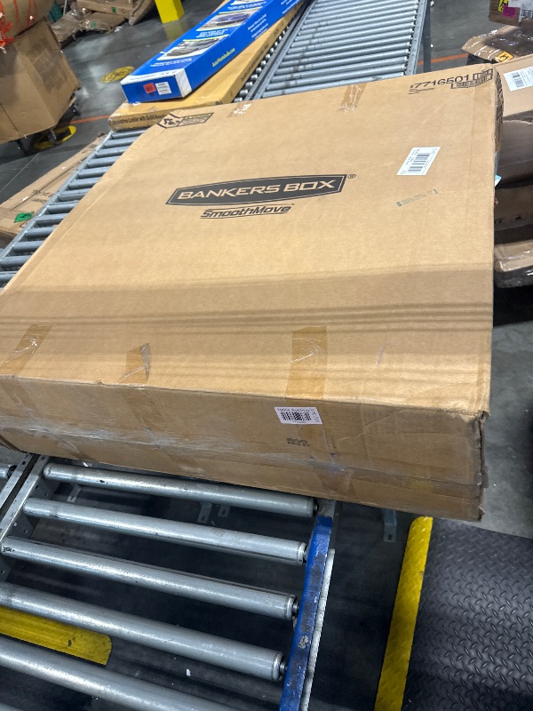 Photo 1 of Bankers Box Classic Moving Box 30 Pack Kit, Reinforced Handles, Tape-Free Assembly, Box with Lid, 20 Small 5 Medium and 5 Large Boxes (7716501)