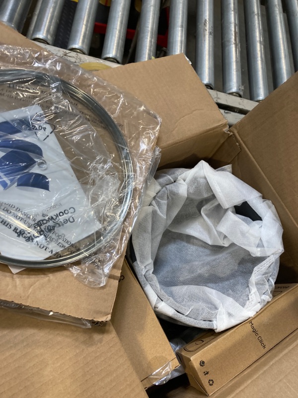 Photo 1 of **11pcs only***CAROTE 19Pcs Pots and Pans Set Non Stick, Cookware Set Detachable Handle, Nonstick Induction Kitchen Sets Non Stick with Removable Handle, RV Cook Ware, Oven Safe, Black