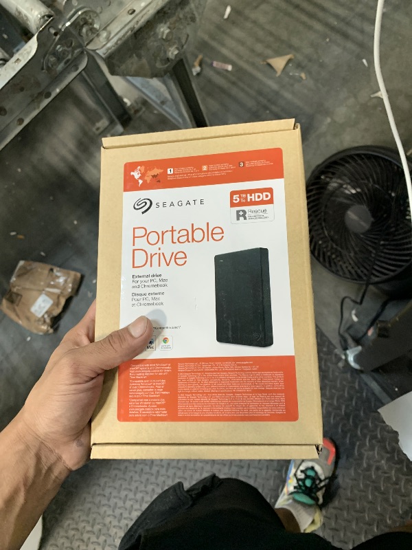 Photo 1 of 
Seagate Portable 2TB External Hard Drive HDD — USB 3.0 for PC, Mac, PlayStation, & Xbox -1-Year Rescue Service (STGX2000400)
Style:2TB
