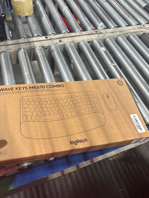 Photo 1 of Logitech Wave Keys MK670 Combo, Wireless Ergonomic Keyboard with Signature M550 L Wireless Mouse, Comfortable Natural Typing, Bluetooth, Logi Bolt, for Multi-OS, Windows/Mac - Graphite