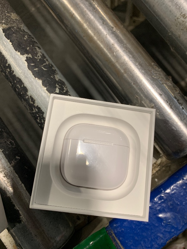 Photo 1 of ***For Parts, only left airpod works***
Apple AirPods 4 Wireless Earbuds, Bluetooth Headphones, with Active Noise Cancellation, Adaptive Audio, Transparency Mode, Personalized Spatial Audio, USB-C Charging Case, Wireless Charging, H2 Chip