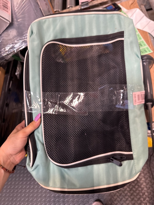 Photo 1 of  *** USED *** Cat, Dog Carrier for Small Medium Pet Carriers Up to15Lbs, Cats Carrier Soft- Sided Puppy Dogs Bag Portable Foldable Airline Approved Carrier Travel (Green 18 * 11 * 11). 