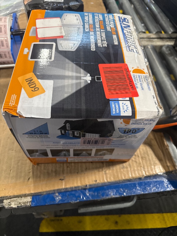Photo 1 of Sunforce Solar Triple Head Motion Activated Security Light 1500 Lumens