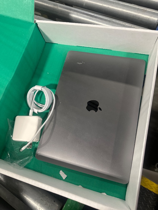 Photo 1 of ***BROKEN SCREEN***Late 2020 Apple MacBook Air with Apple M1 Chip (13.3 inch, 8GB RAM, 256GB SSD) Space Gray (Renewed Premium)