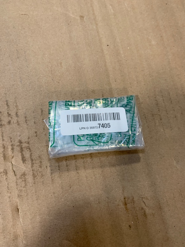 Photo 1 of *** 4 PAKS **Dollar Shave Club | 4 Blade Razor Refills (8 Pack) | Swift Rinse Blades for Longer and Thicker Hair