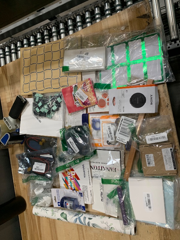 Photo 1 of *** FINAL SALE *** NELLIS AUCTION MISCELLANEOUS BUNDLE 