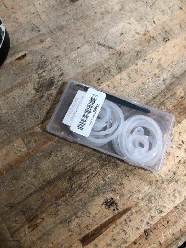 Photo 1 of 17PCS Lids Gasket Replacement for TAKEYA Water Bottle 24oz, Lid O Ring Replacement Silicone Ring Seals Parts Accessories, Compatible with TAKEYA Actives 18/22/32/40/OZ (Not for TAKEYA Originals)