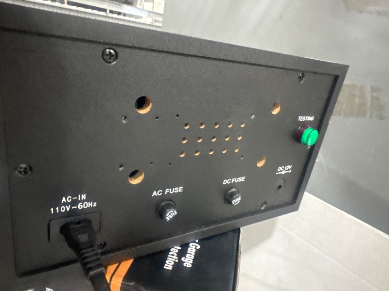 Photo 1 of *UNABLE TO FULLY TEST* MouseBlocker 1000x Powerful Plug-in Ultrasonic Mouse and Rodent Deterrent for Buildings, Garages, Attics and More. Works with All Rodents. Ultrasonic Rodent Repeller, Band