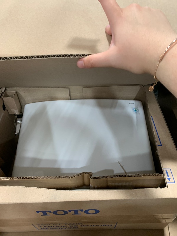 Photo 1 of ***PARTIAL SET ***TOTO Drake Transitional Two-Piece Elongated 1.28 GPF Universal Height TORNADO FLUSH Toilet with CEFIONTECT, Cotton White - CST786CEFG#01