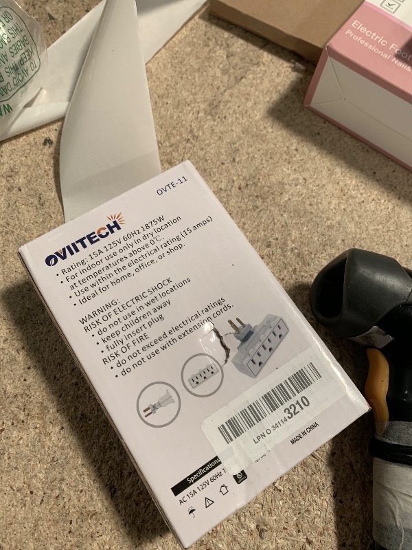 Photo 1 of 3 Outlet Swivel Wall Adapter, Grounded 180 Degree Electrical Plug Adapter, 3-Prong Outlet Tap, Ground Adapter Plug, Indoor Rated?UL Listed, White, 2 Pack