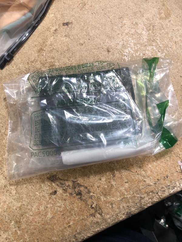 Photo 1 of Perfect Fit Shield Wallets Austin Texas Police Badge Wallet Black Leather Hidden Badge and ID Holder (cutout 603)