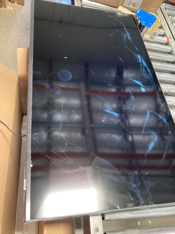 Photo 1 of **SMASHED SCREEN FINAL SALE**SAMSUNG 43-Inch Class Crystal UHD 4K DU7200 Series HDR Smart TV w/Object Tracking Sound Lite, PurColor, Motion Xcelerator, Mega Contrast, Q-Symphony (UN43DU7200, 2024 Model)