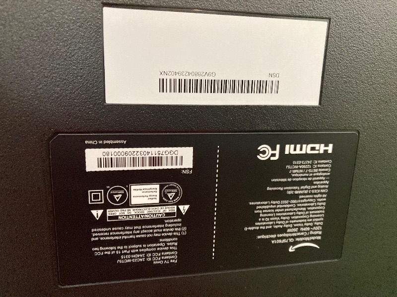 Photo 1 of **SMASHED SCREEN FINAL SALE**Amazon Fire TV 75" Omni QLED Series 4K UHD smart TV, Dolby Vision IQ, Fire TV Ambient Experience, local dimming, hands-free with Alexa
