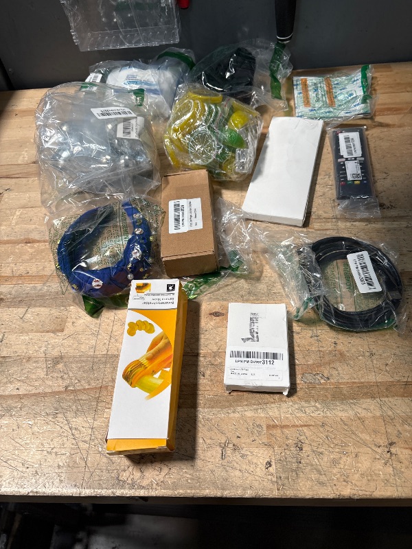 Photo 1 of **FINAL SALE BUNDLE OF MISCELLANEOUS ITEMS NON-REFUNDABLE**