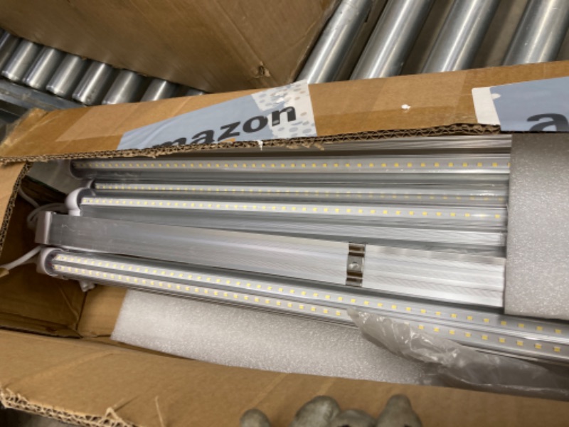 Photo 1 of ***ONLY 4 LIGHTS/MISSING CORDS**SHINESTAR 8FT LED Shop Lights for Workshop, 72W 9000LM 5000K Daylight, Linkable T8 Tube Lights for Garage, Basement, Plug and Play,12 Pack