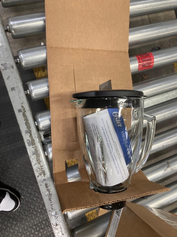 Photo 1 of Oster® Classic Series Heritage Blender with 6-Cup Glass Jar, Stainless Steel