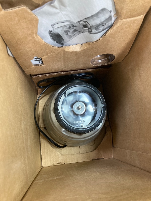 Photo 1 of Oster® Classic Series Heritage Blender with 6-Cup Glass Jar, Stainless Steel