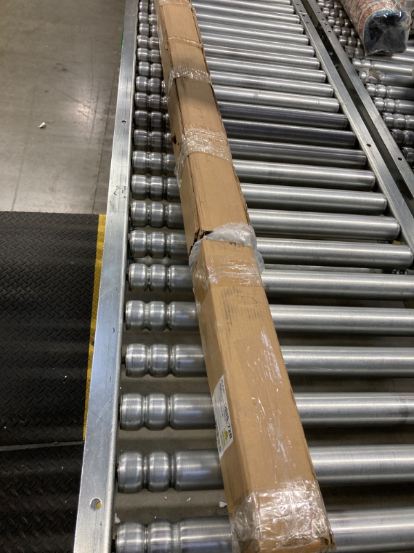 Photo 1 of  6 ft Barbell Bar, Olympic Weightlifting bar, 2 inch rotating sleeves, 800-Pound Capacity